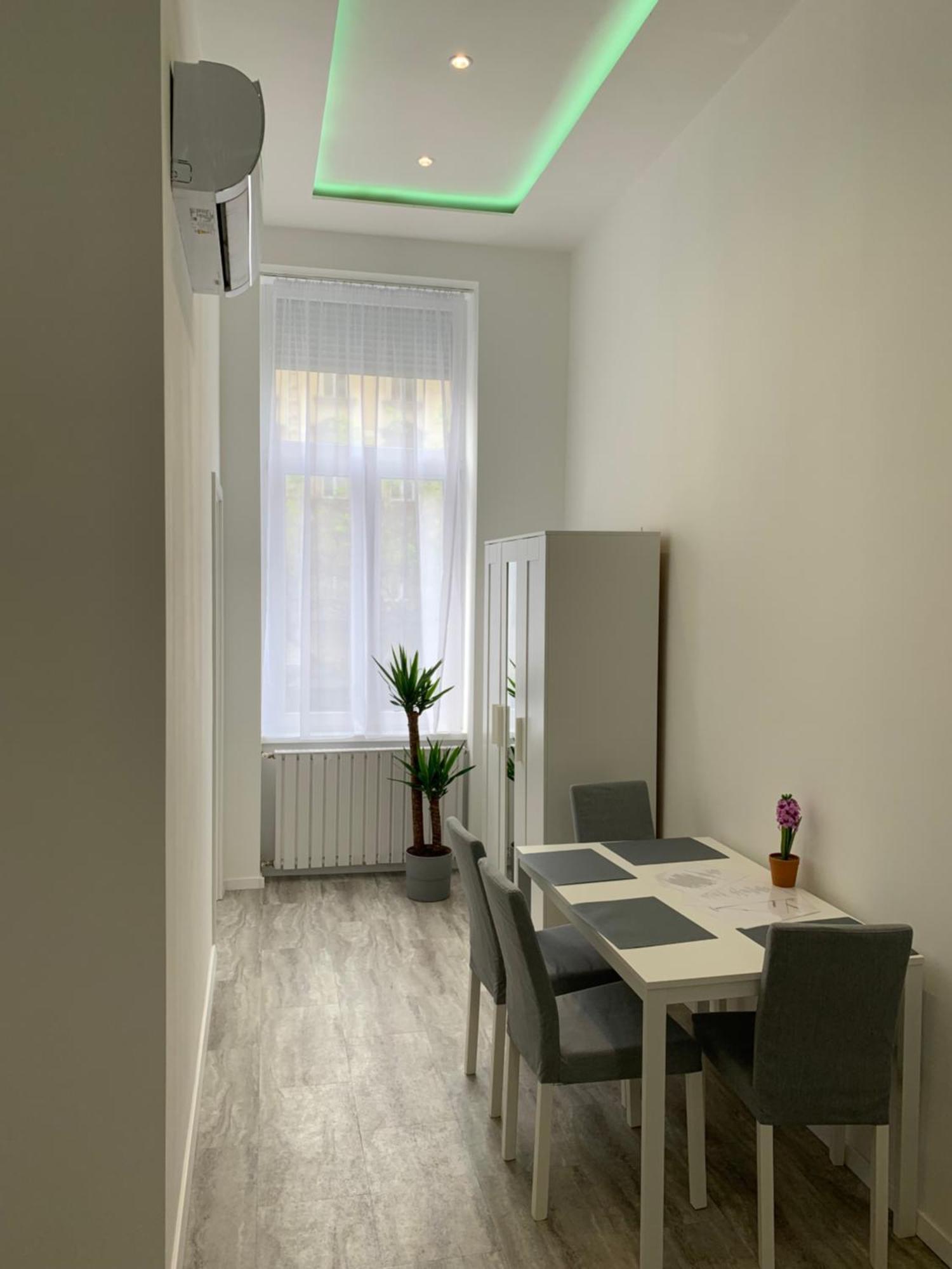 Standard Apartment Budapest Bagian luar foto